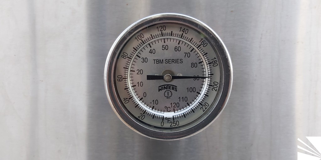 Calentador de agua de 5,000 litros